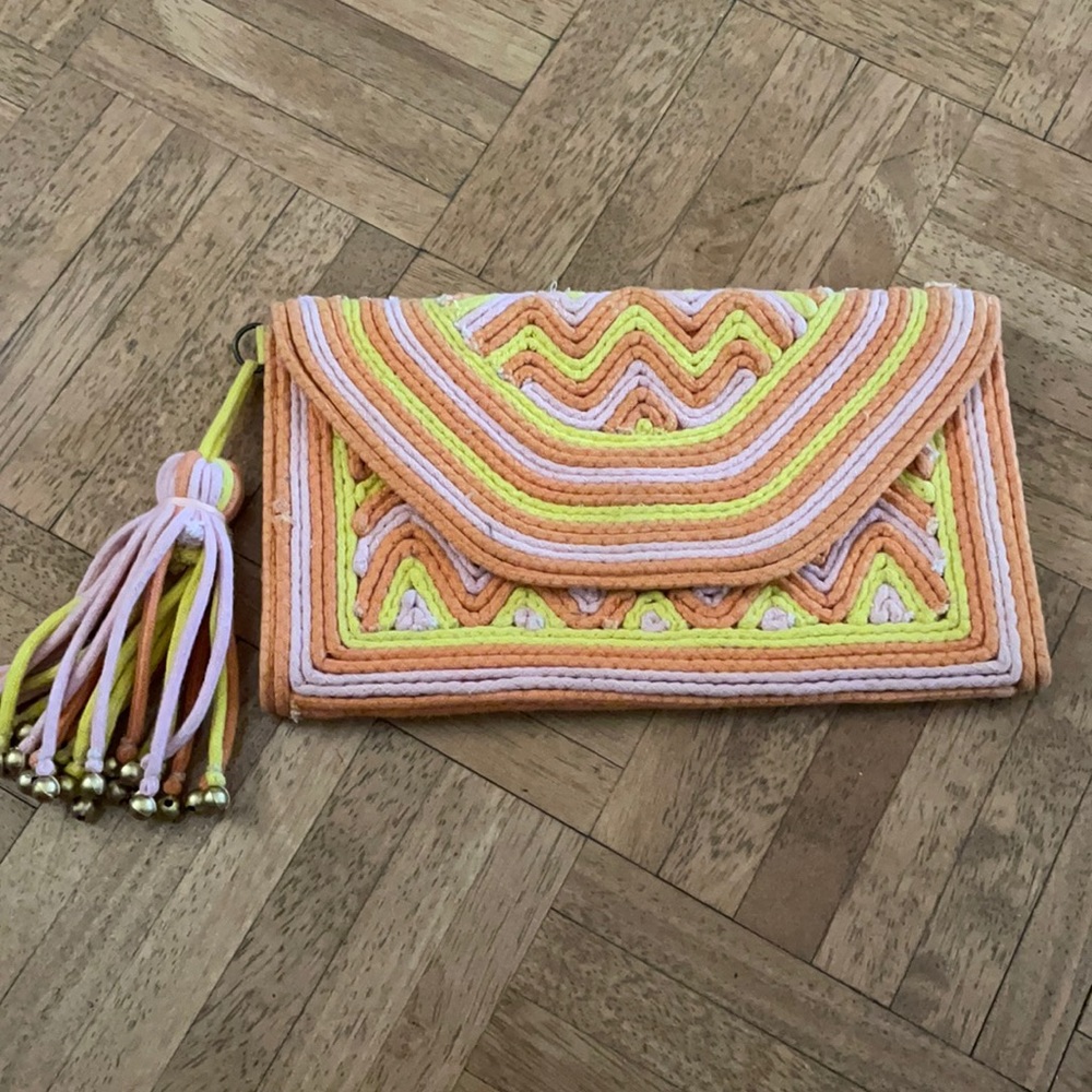 Pastel clutch